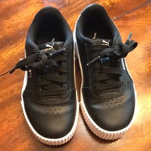Black and White Puma girls size 11
